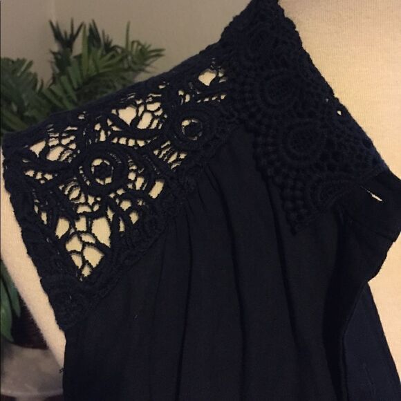 Darling! Chelsea & Theodore Lace Blouse S - Picture 5 of 8